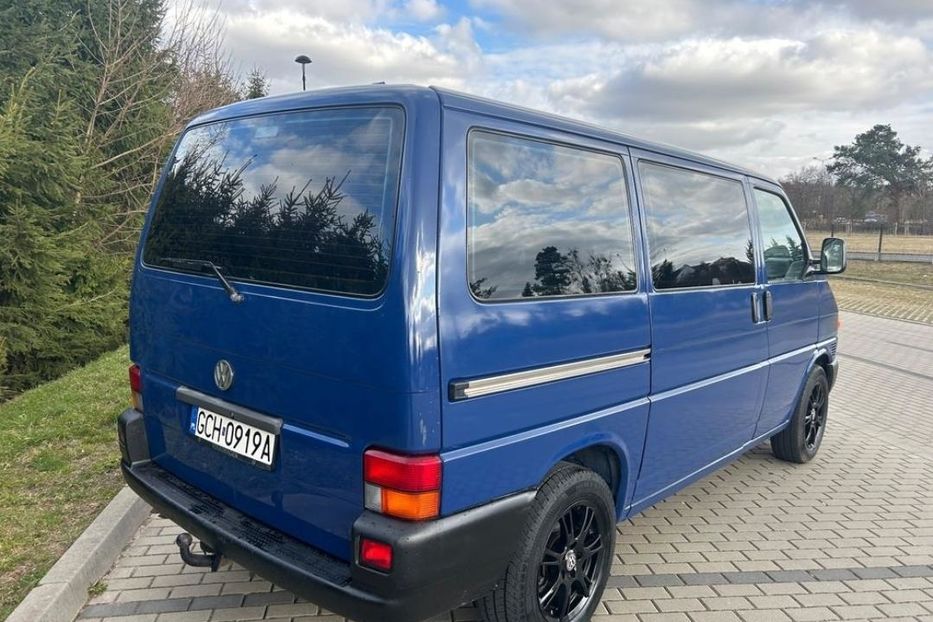 Продам Volkswagen T4 (Transporter) пасс. 2001 года в г. Павлоград, Днепропетровская область