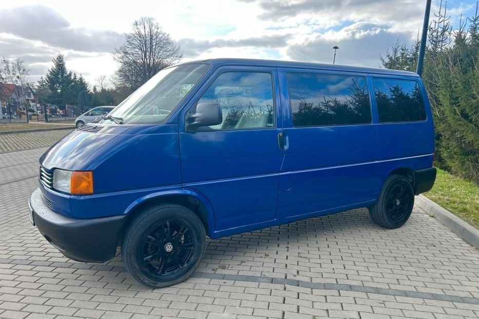 Продам Volkswagen T4 (Transporter) пасс. 2001 года в г. Павлоград, Днепропетровская область