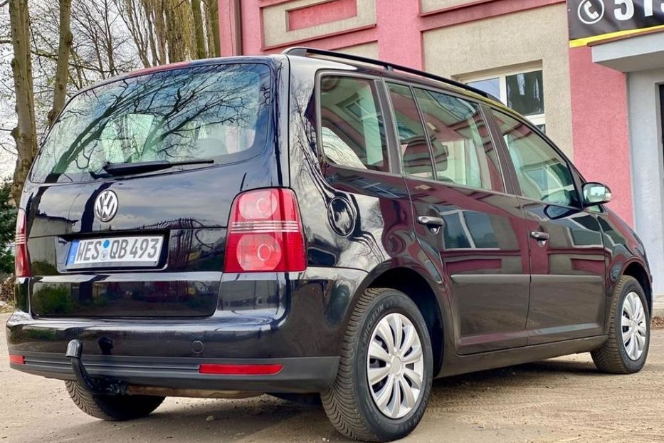 Продам Volkswagen Touran 2006 года в Харькове