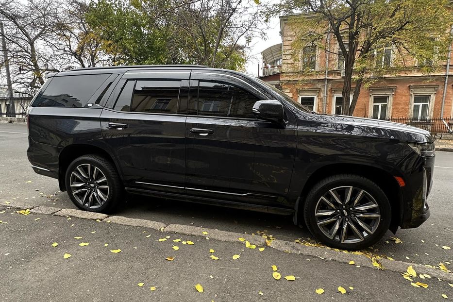 Продам Cadillac Escalade 2022 года в Одессе