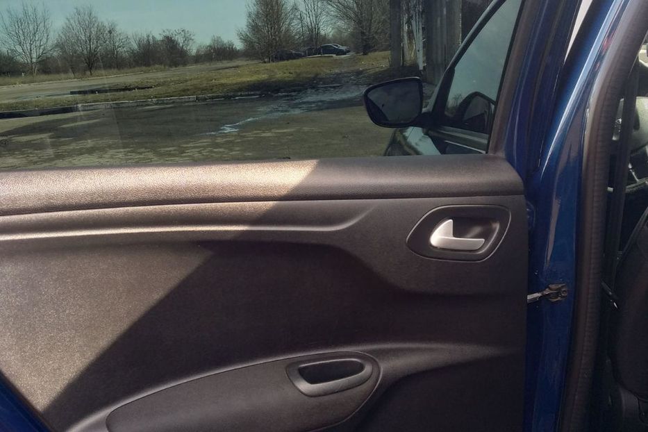 Продам Peugeot 301 2019 года в г. Краматорск, Донецкая область