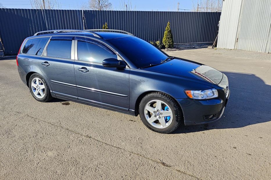 Продам Volvo V50 2009 года в Житомире