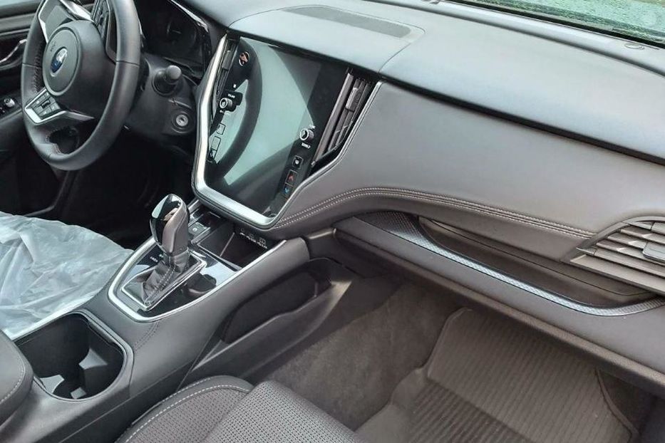 Продам Subaru Outback 2024 года в Харькове