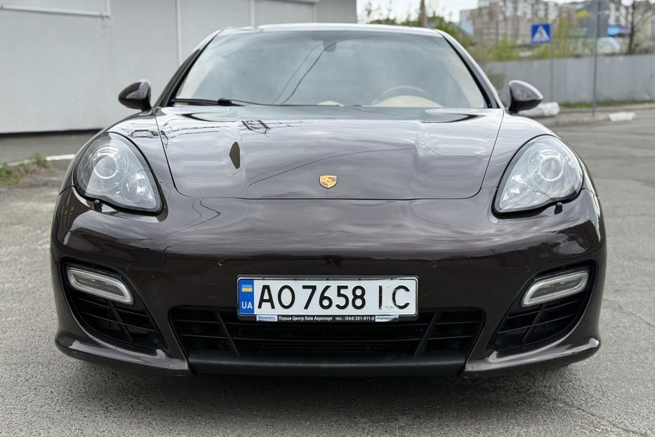 Продам Porsche Panamera GTS 2013 года в Киеве