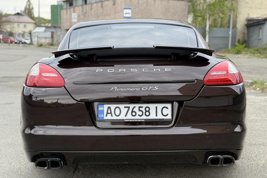 Продам Porsche Panamera GTS 2013 года в Киеве