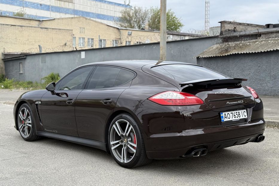 Продам Porsche Panamera GTS 2013 года в Киеве