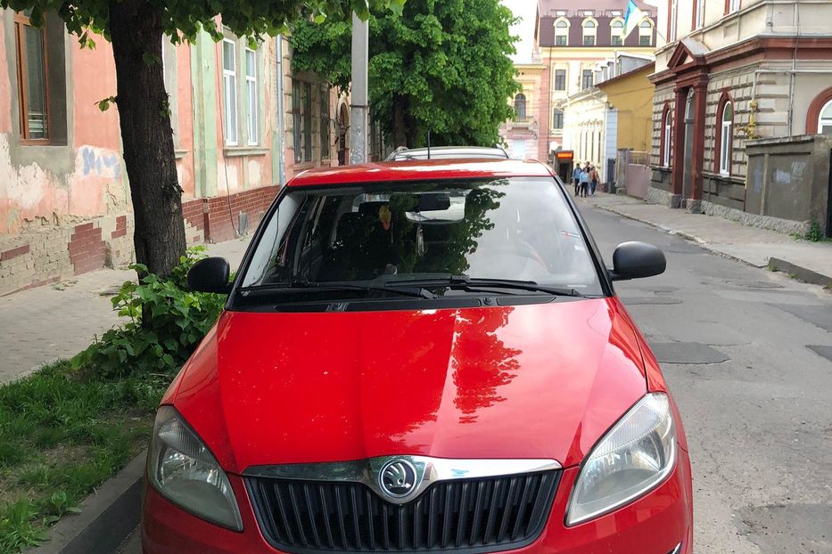Продам Skoda Fabia 2014 года в Запорожье