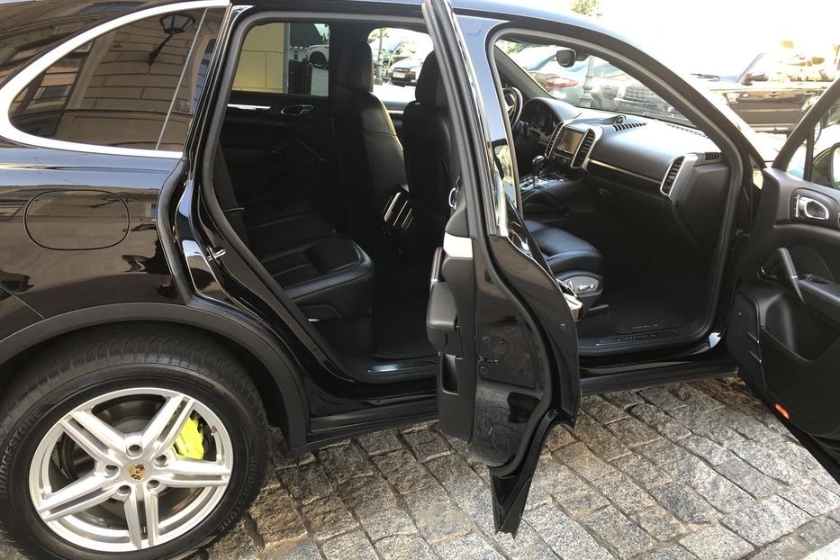 Продам Porsche Cayenne 2015 года в Одессе