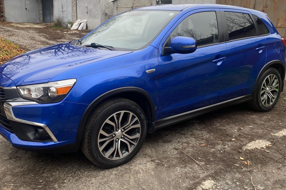 Продам Mitsubishi Outlander Sport 2016 года в Харькове