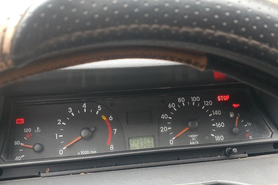 Продам ЗАЗ 1103 Славута Lux 2004 года в Киеве