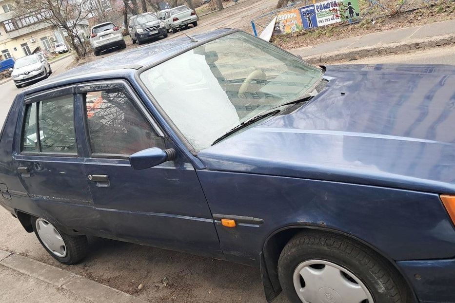 Продам ЗАЗ 1103 Славута Lux 2004 года в Киеве