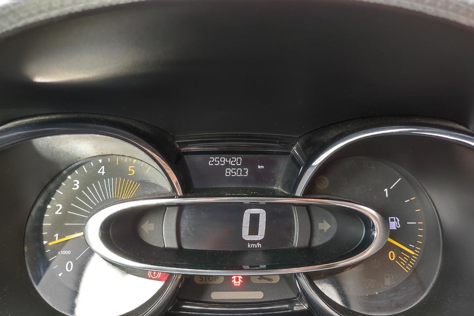 Продам Renault Clio Clio 4 2015 года в Киеве