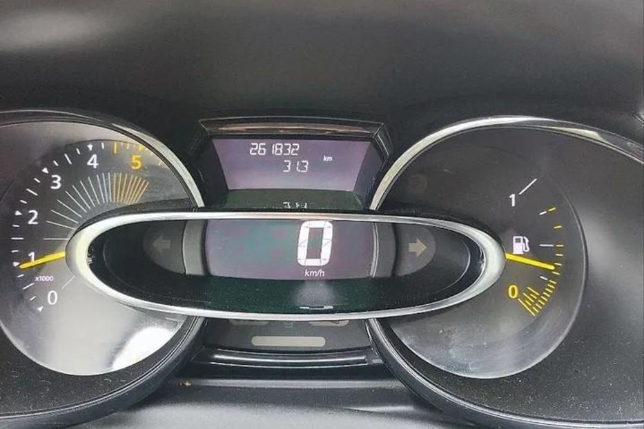 Продам Renault Clio Clio 4 2015 года в Киеве