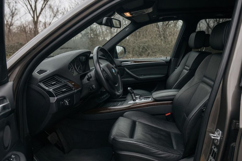 Продам BMW X5 2008 года в г. Изюм, Харьковская область