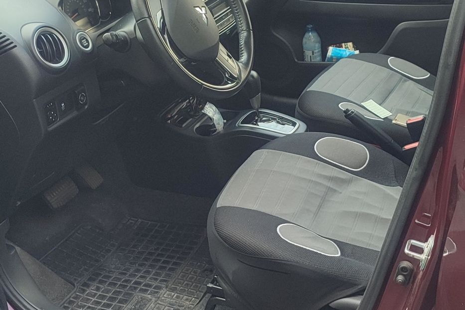 Продам Mitsubishi Mirage SE 2018 года в Киеве