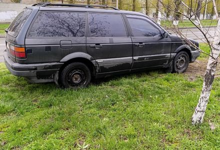 Продам Volkswagen Passat B3 1990 года в Харькове