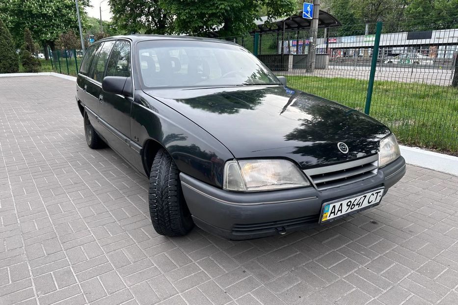 Продам Opel Omega 1990 года в Киеве