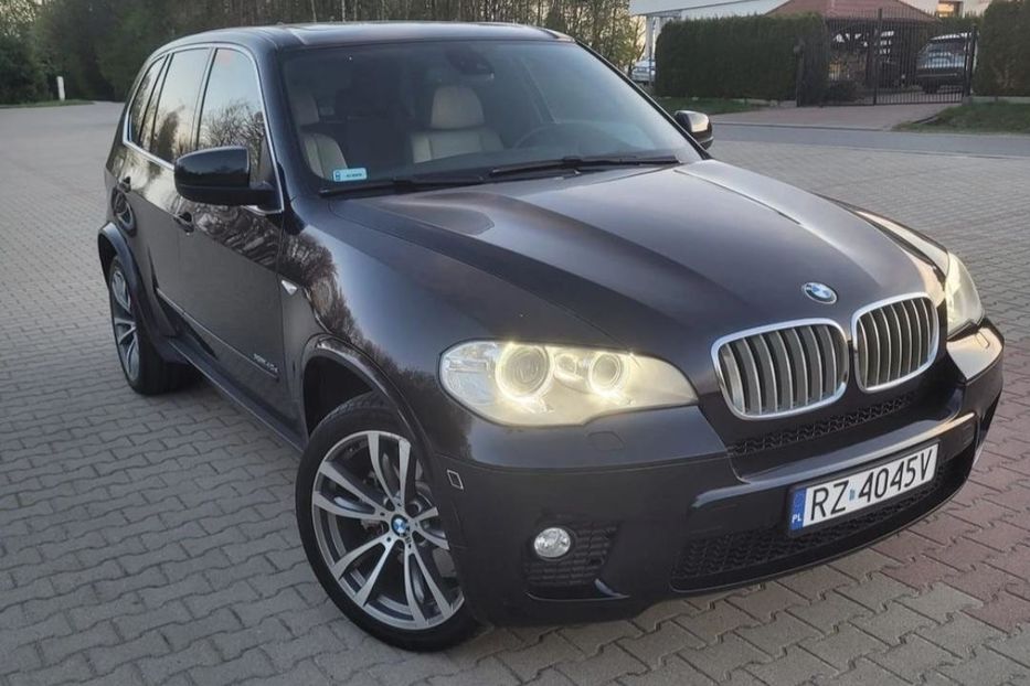 Продам BMW X5 2011 года в Черкассах