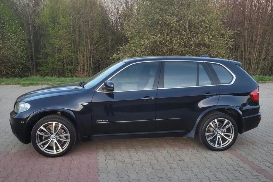 Продам BMW X5 2011 года в Черкассах