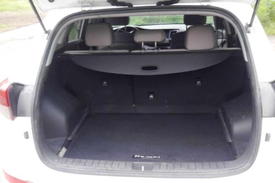 Продам Hyundai Tucson 2016 года в г. Комсомольск, Полтавская область