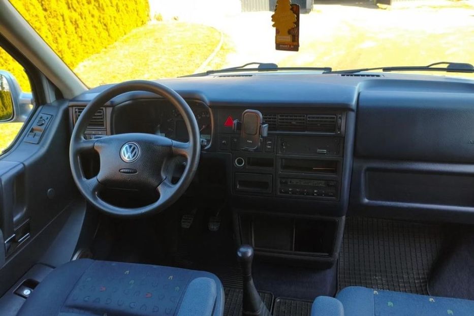 Продам Volkswagen T4 (Transporter) пасс. 2000 года в Харькове