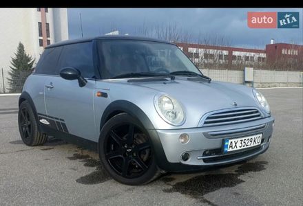 Продам MINI Cooper 2004 года в Одессе