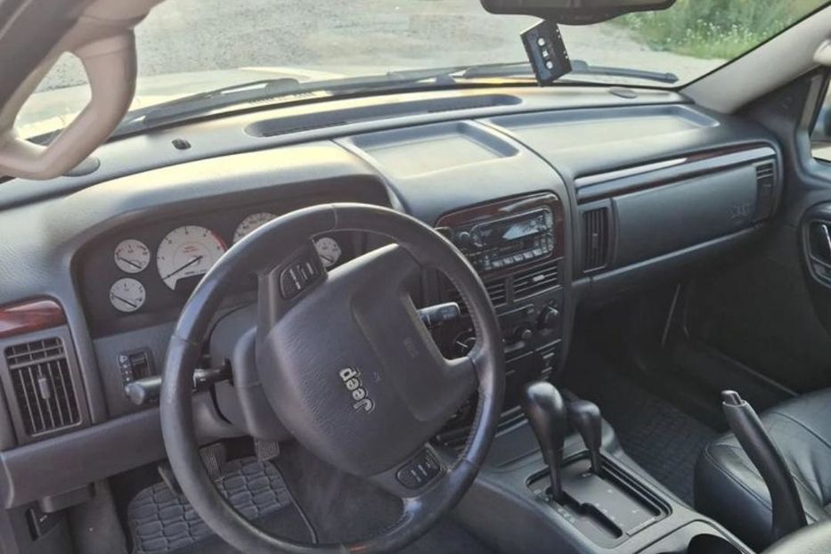 Продам Jeep Grand Cherokee 2003 года в Днепре