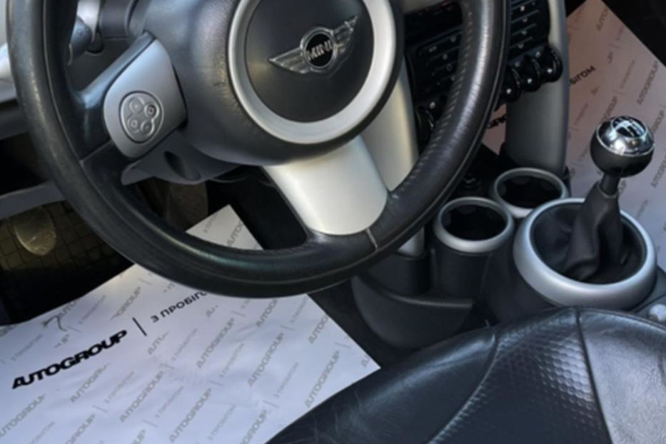 Продам MINI Cooper 2004 года в Одессе