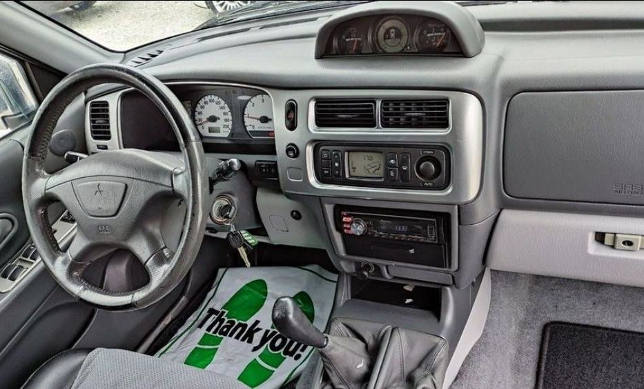 Продам Mitsubishi Pajero 2005 года в Харькове