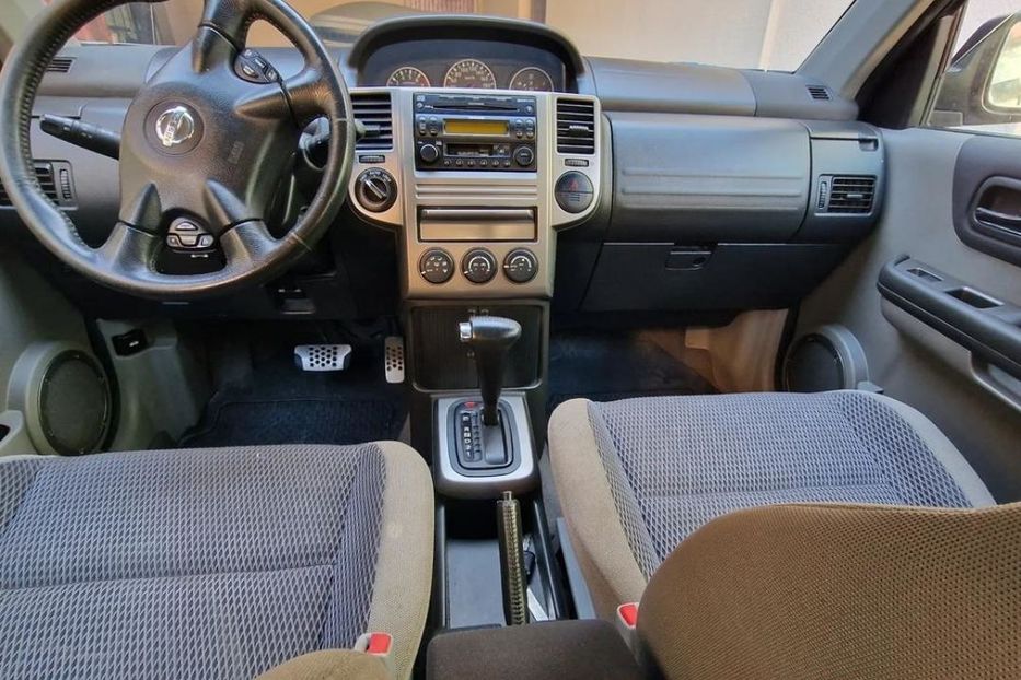 Продам Nissan X-Trail 2005 года в Запорожье