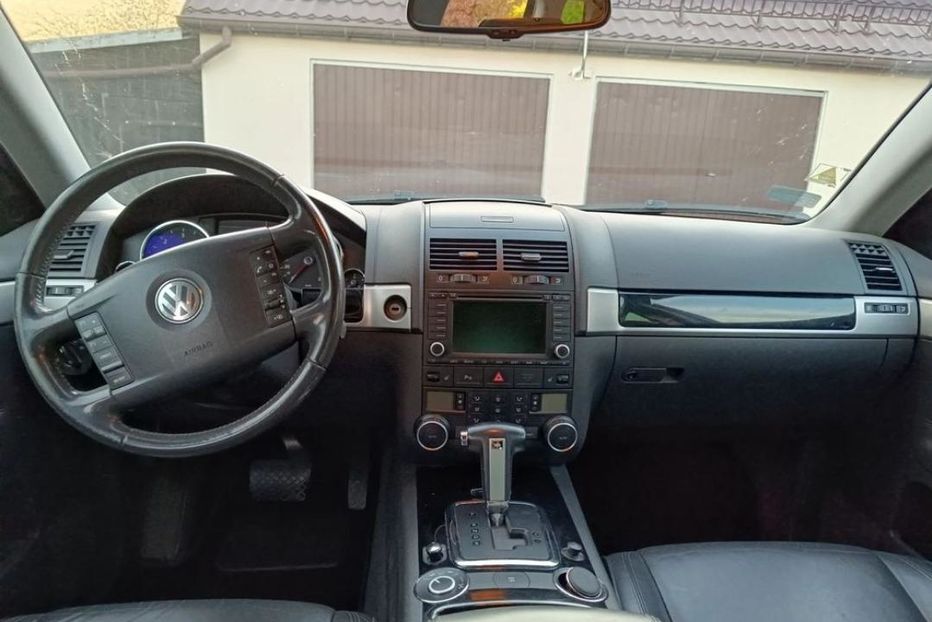 Продам Volkswagen Touareg 2007 года в Киеве