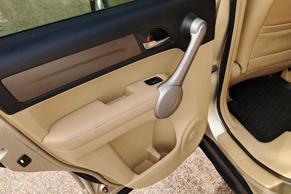 Продам Honda CR-V 2007 года в Кропивницком