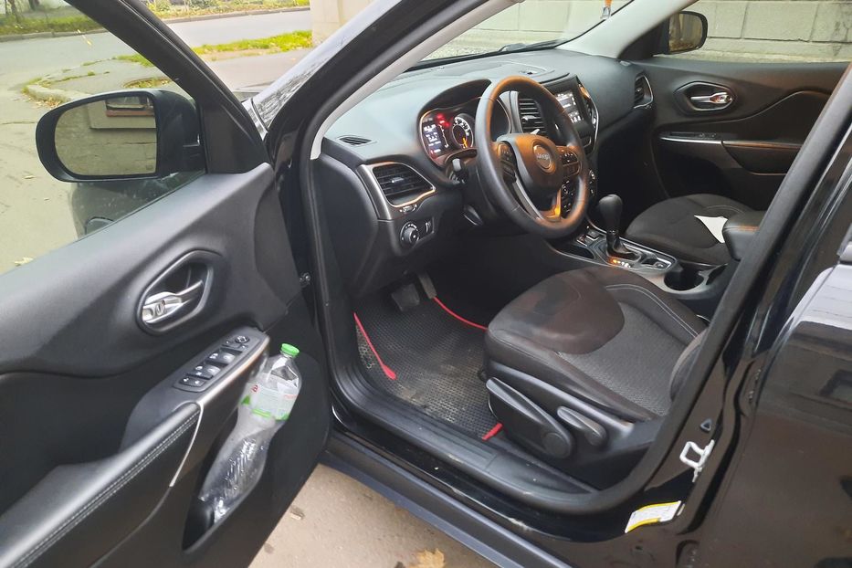 Продам Jeep Cherokee 2018 года в Одессе