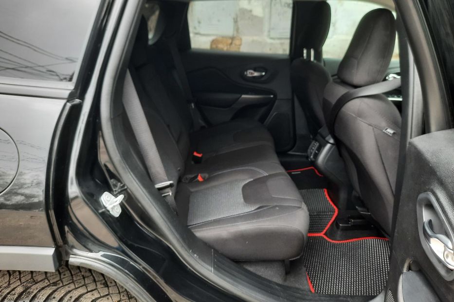 Продам Jeep Cherokee 2018 года в Одессе
