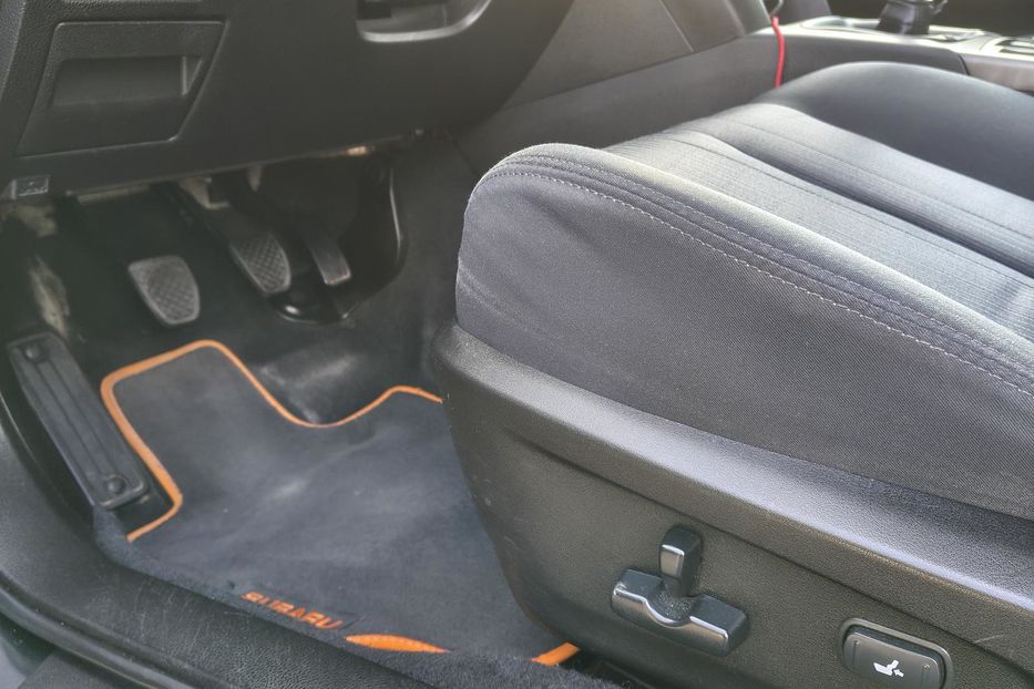 Продам Subaru Legacy 2010 года в Ровно