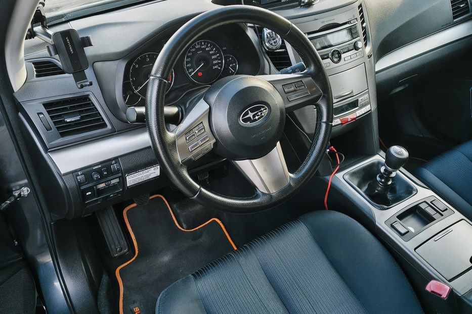 Продам Subaru Legacy 2010 года в Ровно