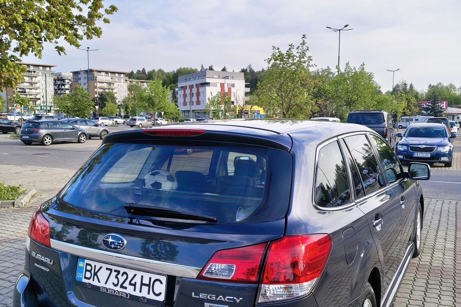 Продам Subaru Legacy 2010 года в Ровно