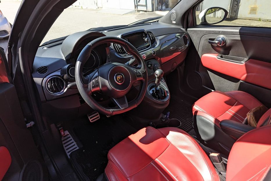 Продам Fiat Abarth 500 2019 года в Киеве