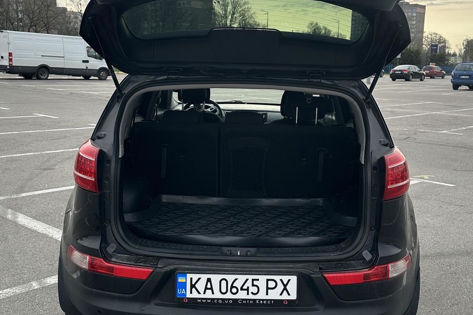 Продам Kia Sportage III покоління (FL)  2013 года в Киеве