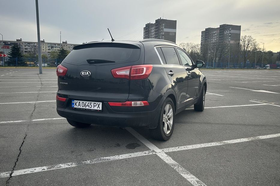 Продам Kia Sportage III покоління (FL)  2013 года в Киеве