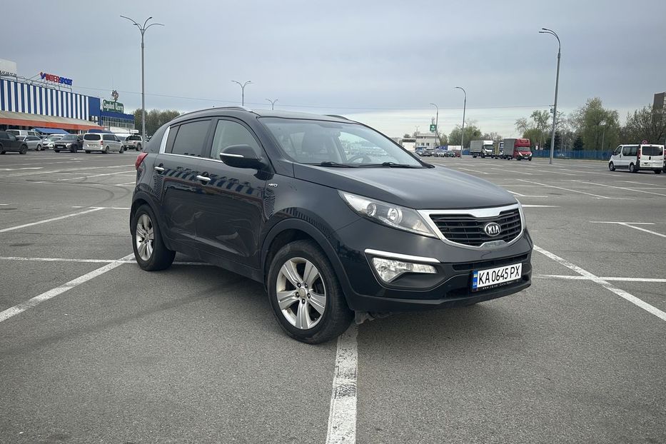 Продам Kia Sportage III покоління (FL)  2013 года в Киеве
