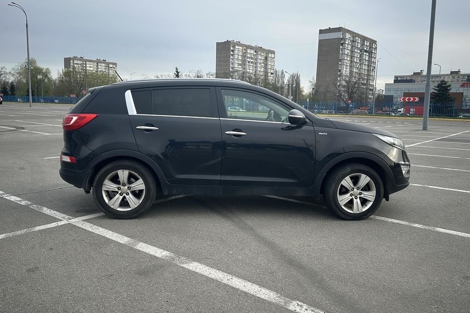 Продам Kia Sportage III покоління (FL)  2013 года в Киеве