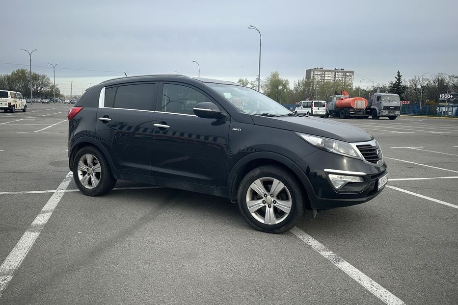 Продам Kia Sportage III покоління (FL)  2013 года в Киеве