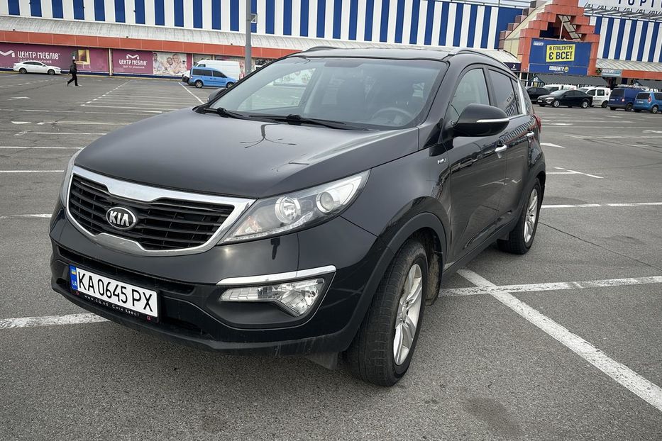 Продам Kia Sportage III покоління (FL)  2013 года в Киеве