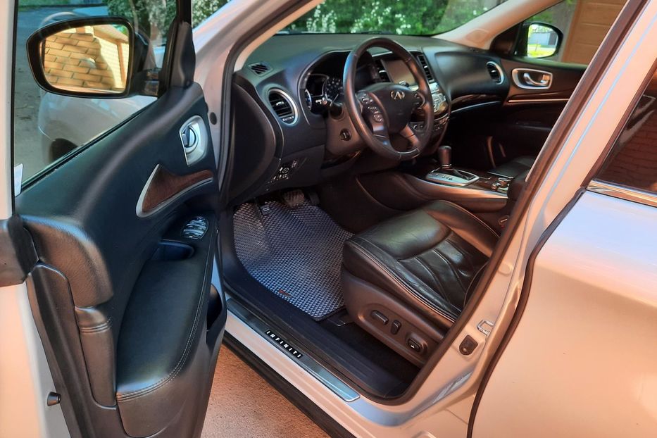 Продам Infiniti QX60 гібрід + газ 2013 года в Одессе