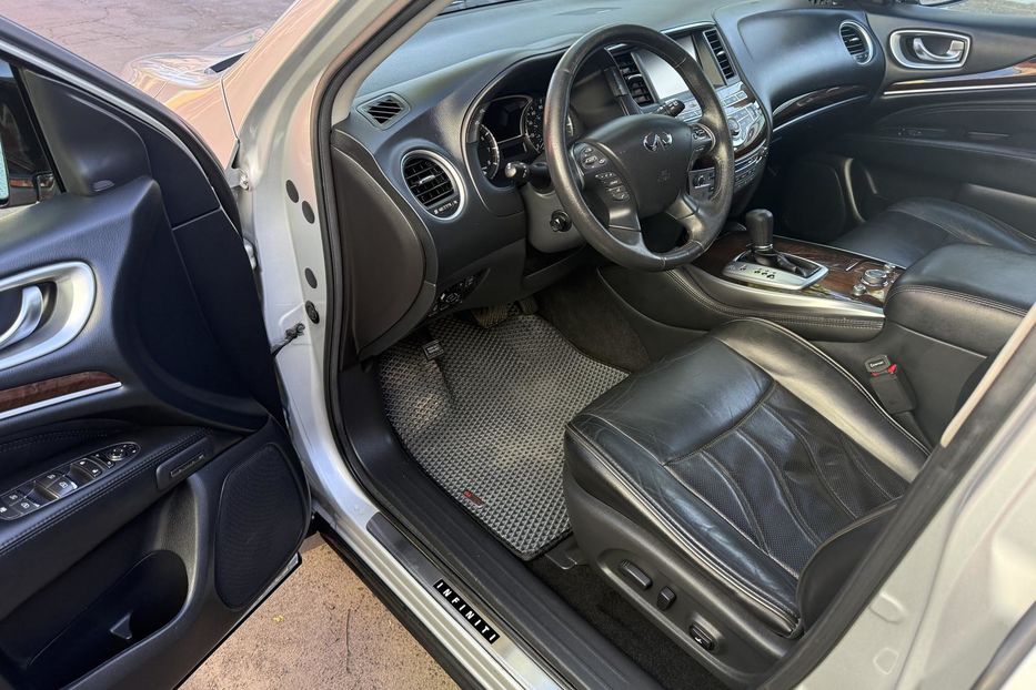 Продам Infiniti QX60 гібрід + газ 2013 года в Одессе