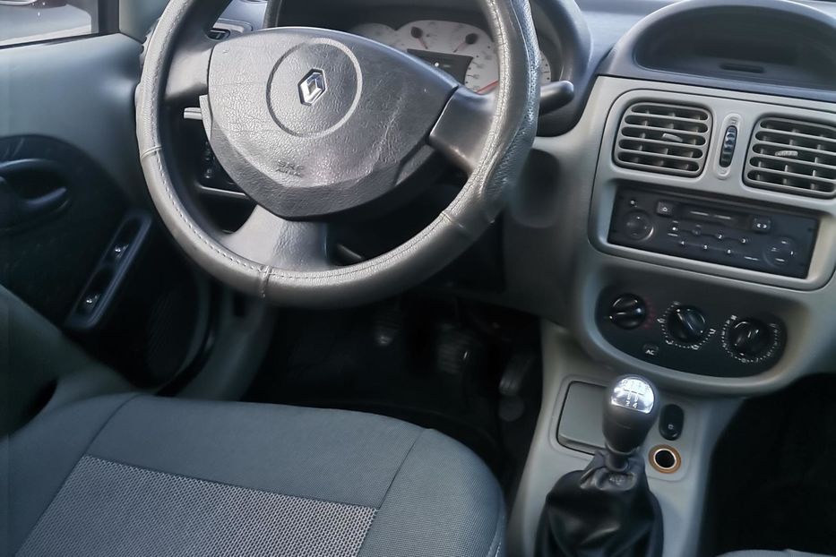 Продам Renault Symbol 1.4 16кп 2004 года в Одессе