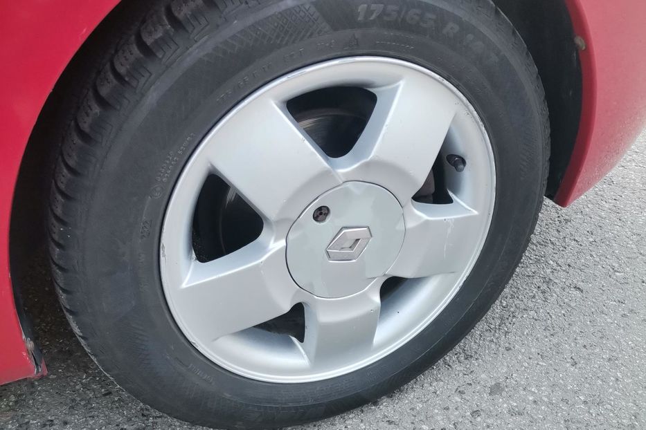 Продам Renault Symbol 1.4 16кп 2004 года в Одессе