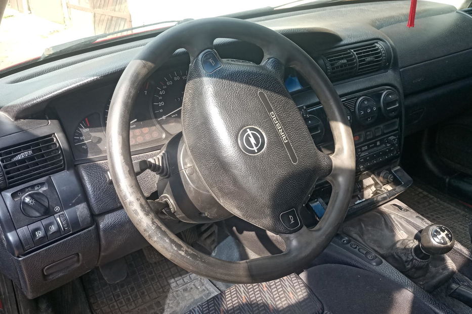 Продам Opel Omega омега~б 1999 года в Киеве