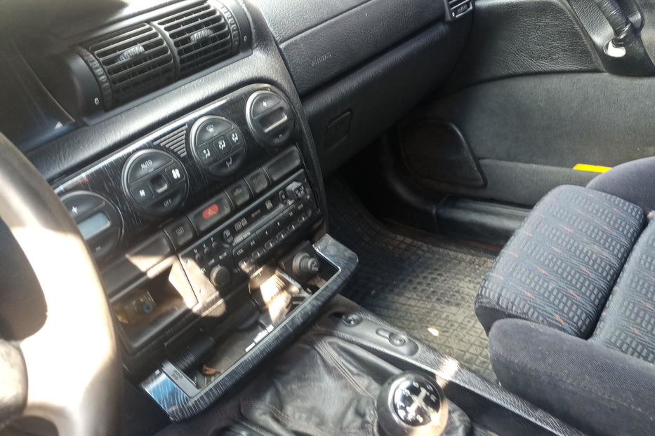 Продам Opel Omega омега~б 1999 года в Киеве